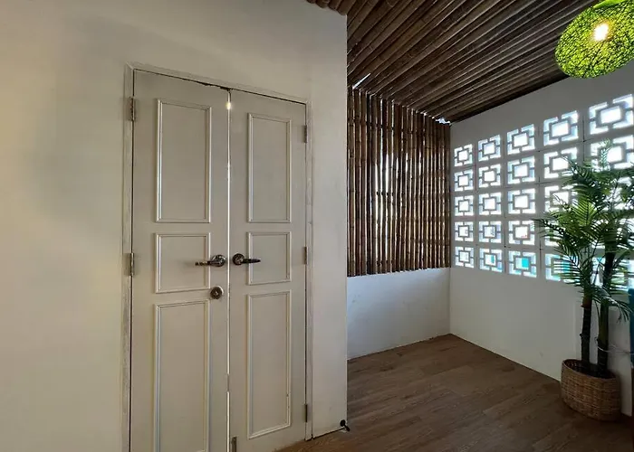公寓 Roof 4br Private Floor, China Town, Center *