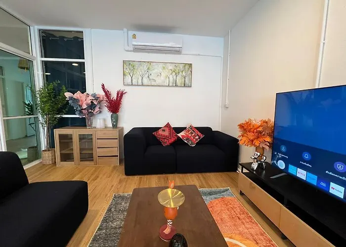 Roof 4br Private Floor, China Town, Center 公寓 *